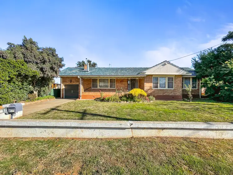 128 Farnell Street, Forbes NSW 2871