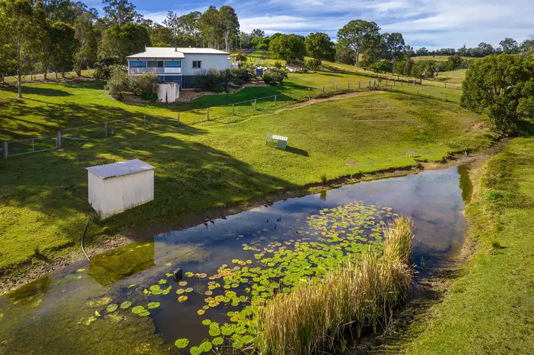 10 Plowman Road, Canina QLD 4570