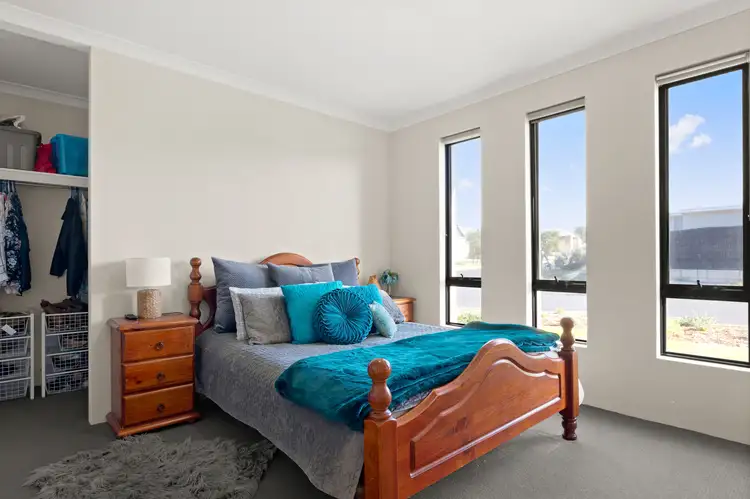 Seventh view of Homely house listing, 2 Unicup Way, Dalyellup WA 6230