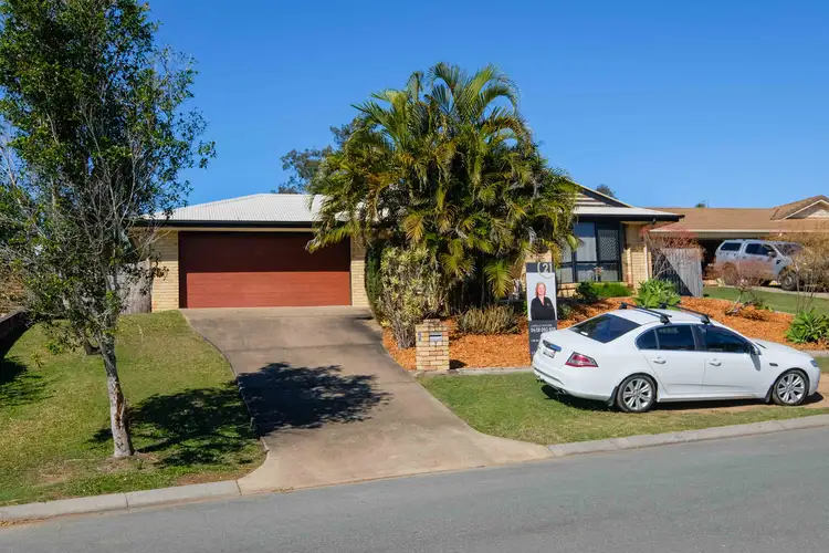 7 Inverness Street, Southside QLD 4570