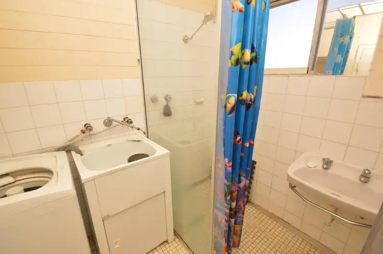 Fifth view of Homely block of units listing, 633 Mcgowen Street, Broken Hill NSW 2880