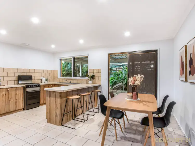 Sixth view of Homely house listing, 11 Lorraine Court, Pakenham VIC 3810