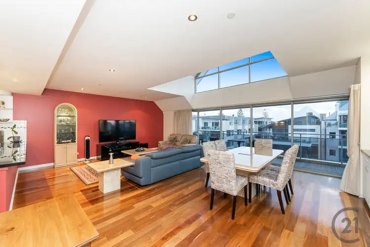 Fifth view of Homely apartment listing, 3/17 Florian Mews, Mandurah WA 6210