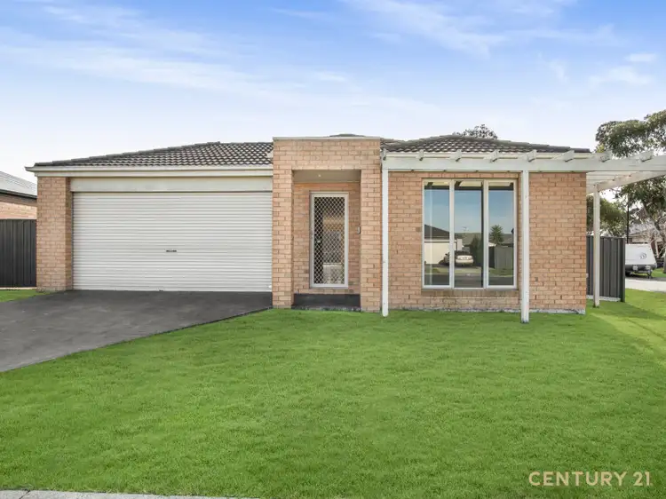 Main view of Homely house listing, 4 Orchard Valley Avenue, Pakenham VIC 3810
