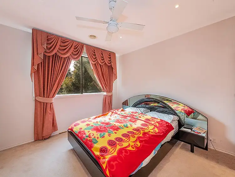 Fifth view of Homely house listing, 6 Figtree Walk, Lyndhurst VIC 3975