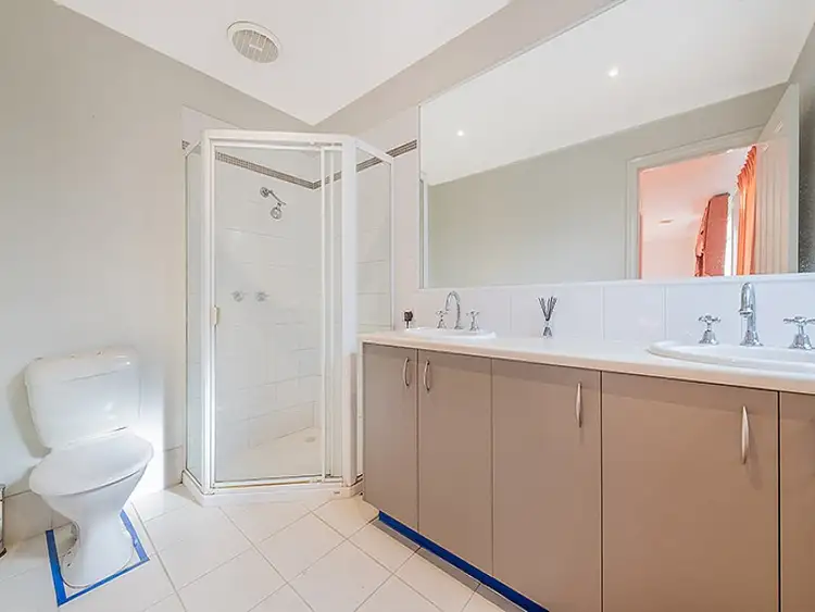 Sixth view of Homely house listing, 6 Figtree Walk, Lyndhurst VIC 3975