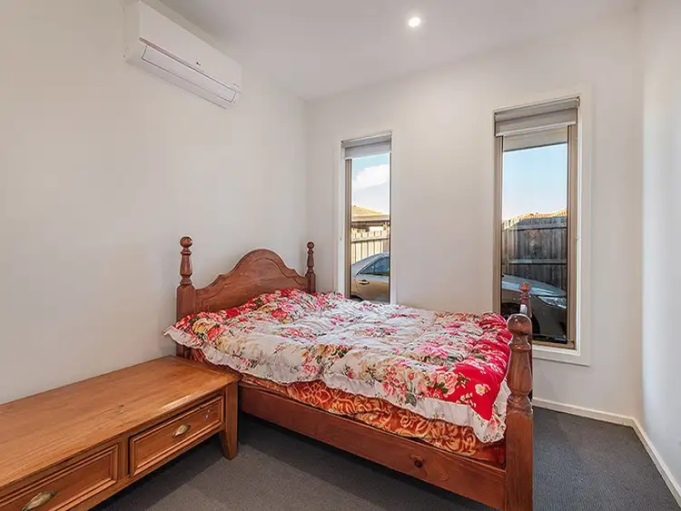 Sixth view of Homely unit listing, 2/33 Hughes Crescent, Dandenong North VIC 3175