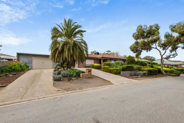 Second view of Homely house listing, 2 Saddler Court, Onkaparinga Hills SA 5163