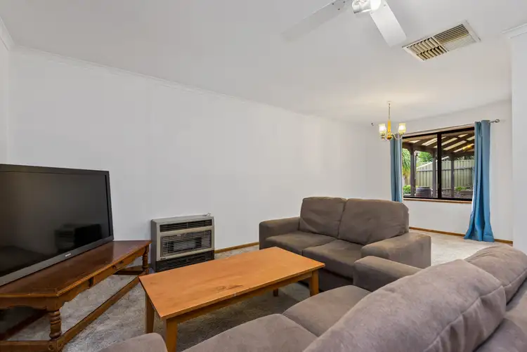 Sixth view of Homely house listing, 2 Saddler Court, Onkaparinga Hills SA 5163