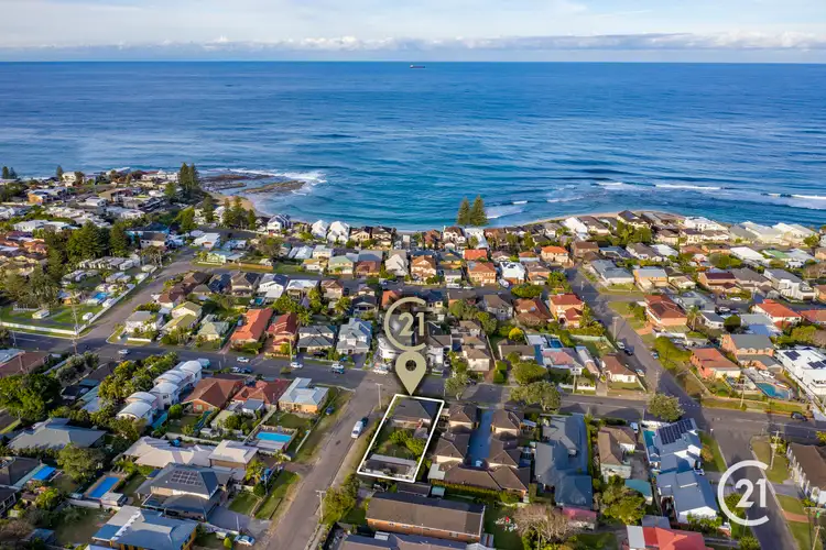 99 Bay Road, Blue Bay NSW 2261