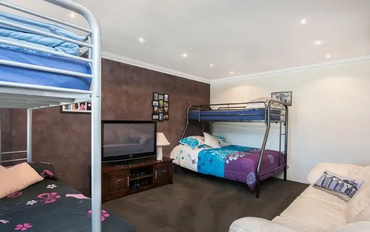 Sixth view of Homely house listing, 3 Zendora Court, Falcon WA 6210