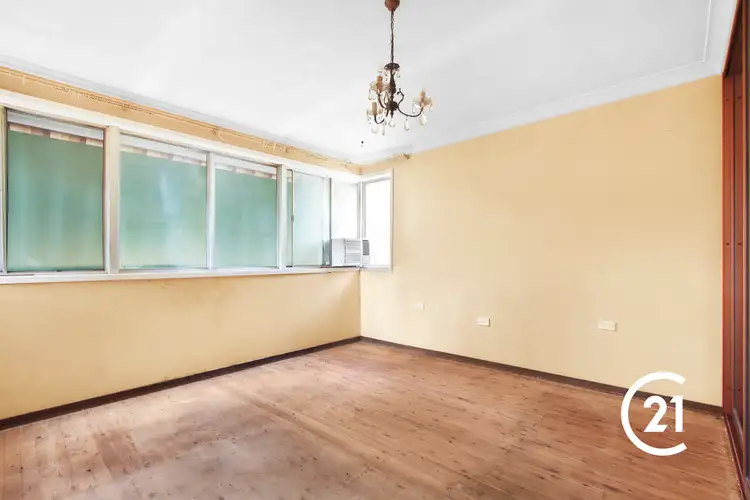 Sixth view of Homely house listing, 8 Lawrence Street, Seven Hills NSW 2147