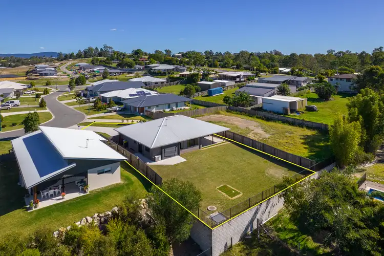 Fifth view of Homely house listing, 11 Cambridge Circuit, Southside QLD 4570