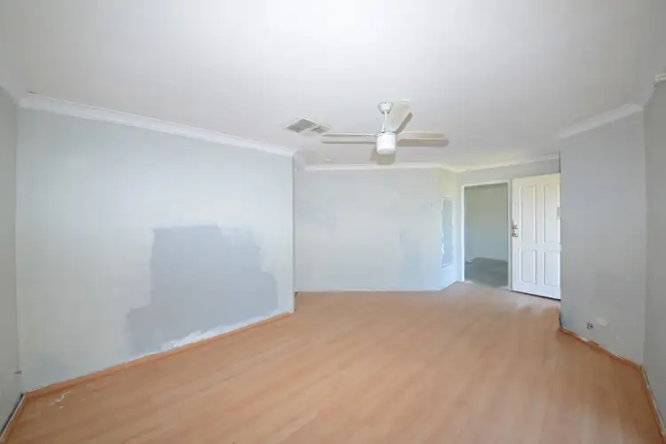 Fourth view of Homely house listing, 2 Canopy Court, Banksia Grove WA 6031