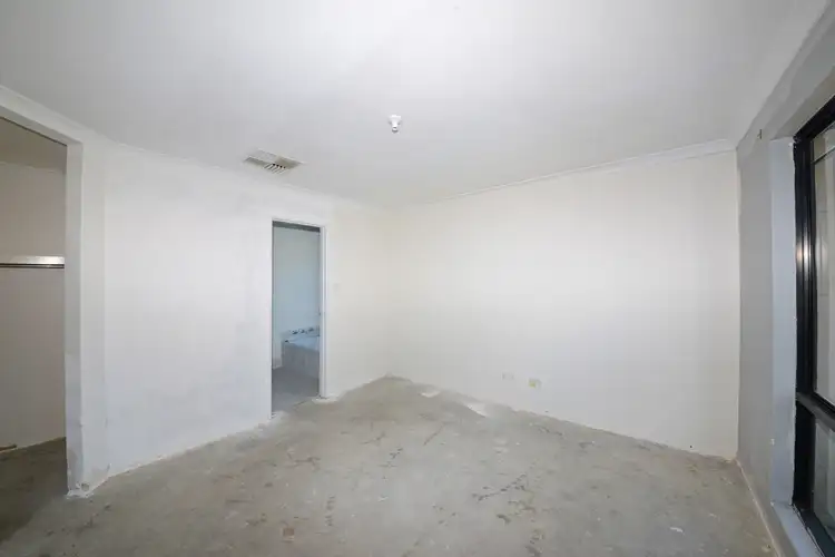 Sixth view of Homely house listing, 2 Canopy Court, Banksia Grove WA 6031
