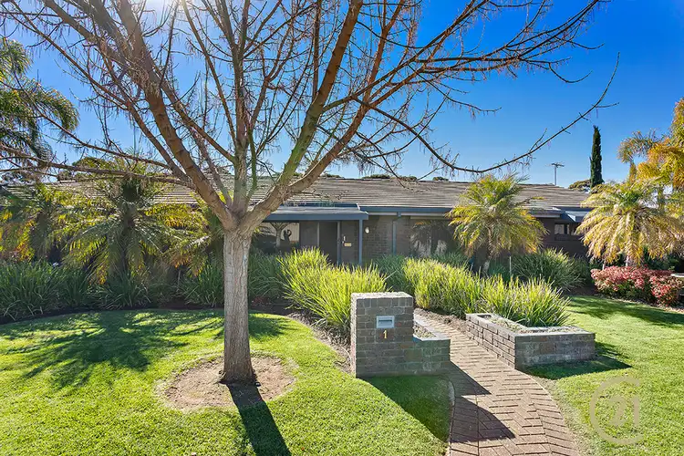1 Hampton Court, Dover Gardens SA 5048