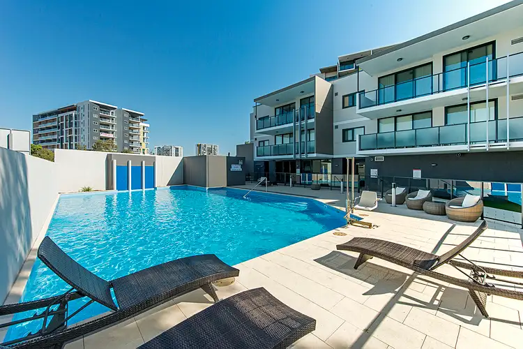 115/1 Rowe Avenue, Rivervale WA 6103
