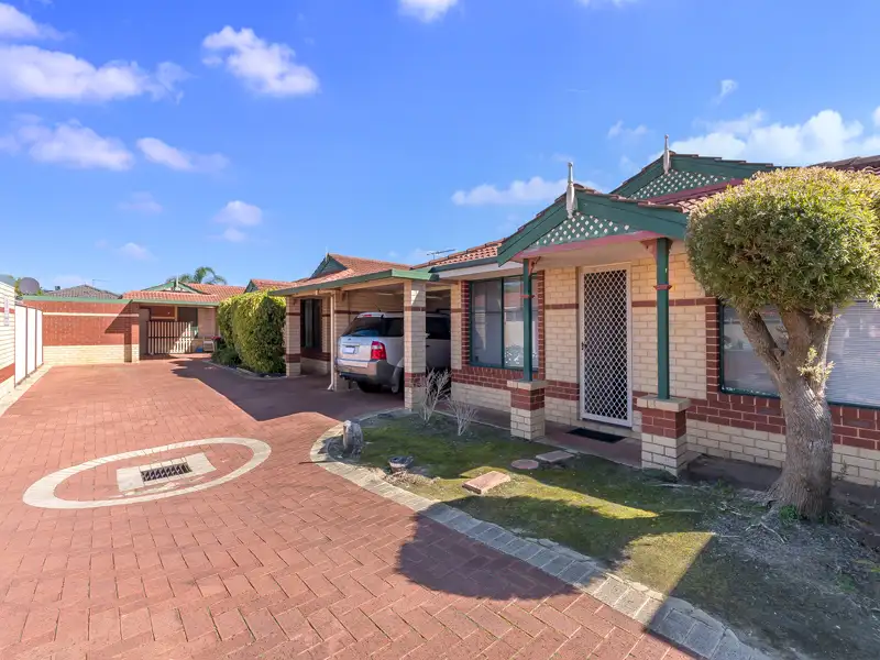 Main view of Homely villa listing, 5/2 Redbud Mews, Cooloongup WA 6168