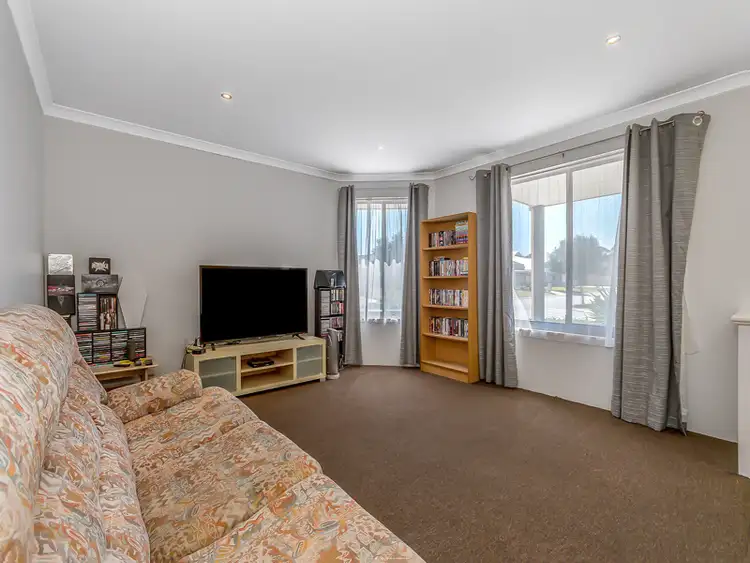 Sixth view of Homely house listing, 2 Rhapsody Close, Shoalwater WA 6169