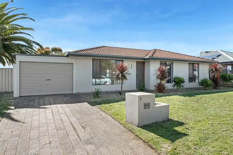 Main view of Homely house listing, 5 Windsor Court, Morphett Vale SA 5162