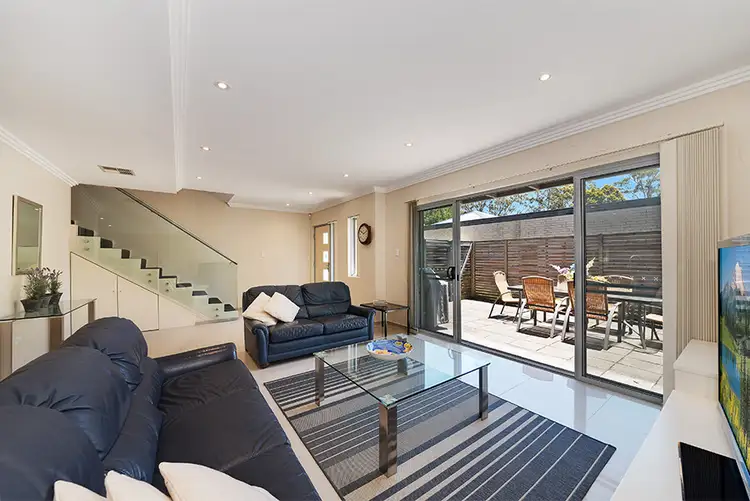 Main view of Homely townhouse listing, 8/183-185 Burns Road, Turramurra NSW 2074
