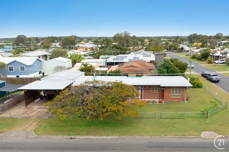64 Drummond Street, Urangan QLD 4655