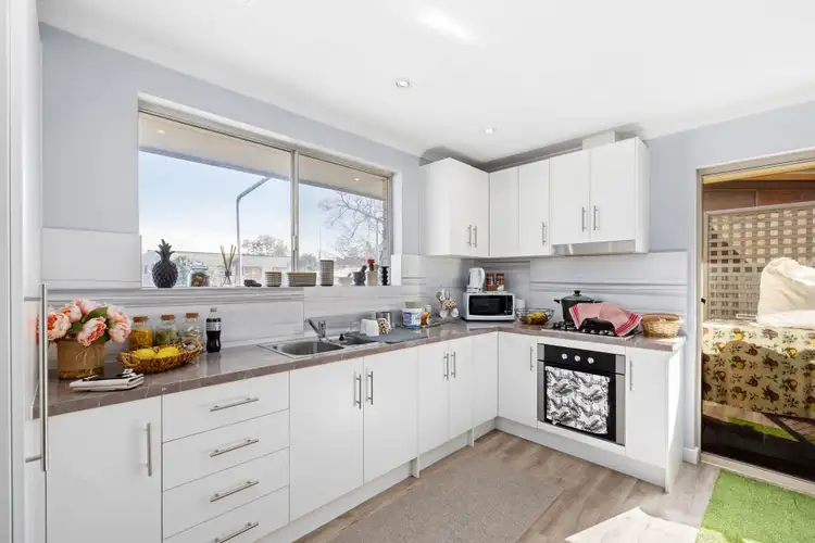 15 Haskard Road, Morphett Vale SA 5162