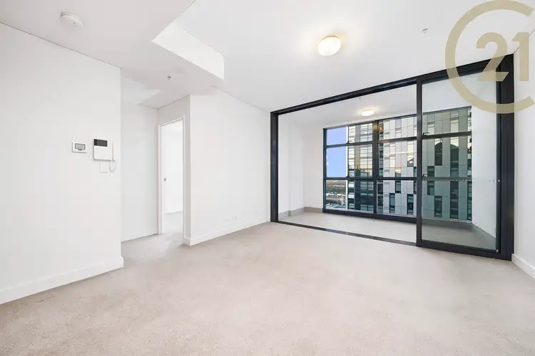 G1905/438 Victoria Ave