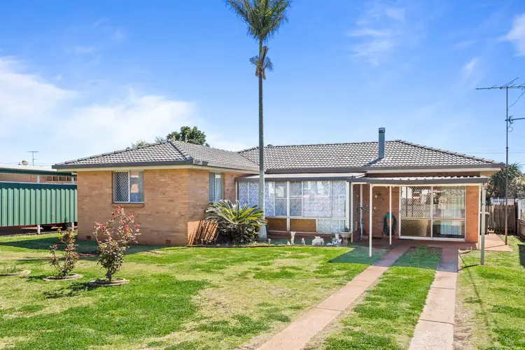 19 Perina Street, Wilsonton QLD 4350
