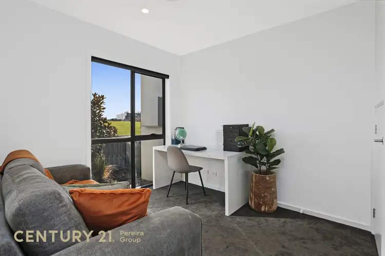 185 South Circuit, Oran Park NSW 2570
