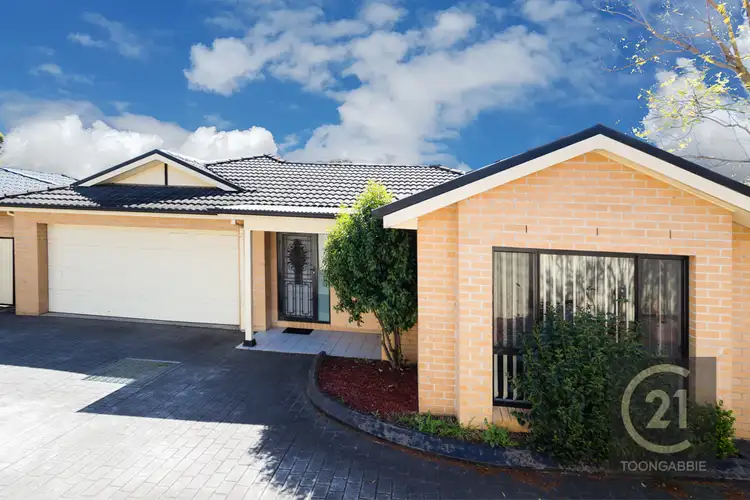 1/36 Carinya Road, Girraween NSW 2145