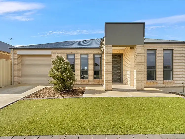 5 Isla Court, Munno Para West SA 5115