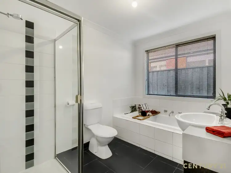 Fifth view of Homely house listing, 36 Devine Drive, Pakenham VIC 3810