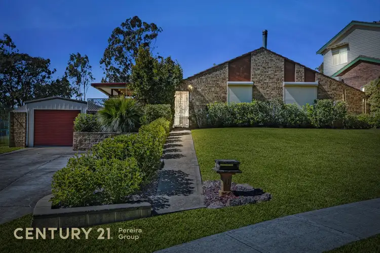 11 Anthony Drive, Rosemeadow NSW 2560