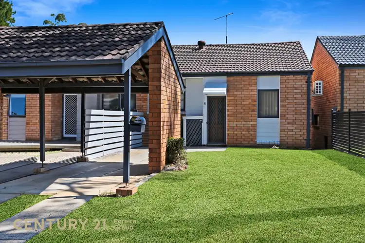 5 Green Lane, Bradbury NSW 2560