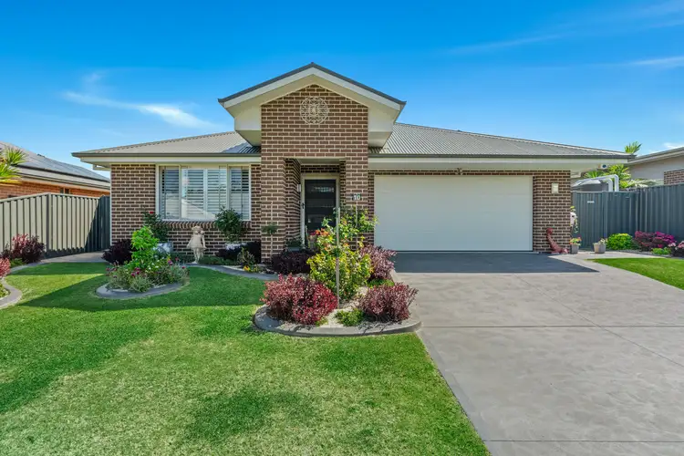 10 Chichester Road, Sussex Inlet NSW 2540