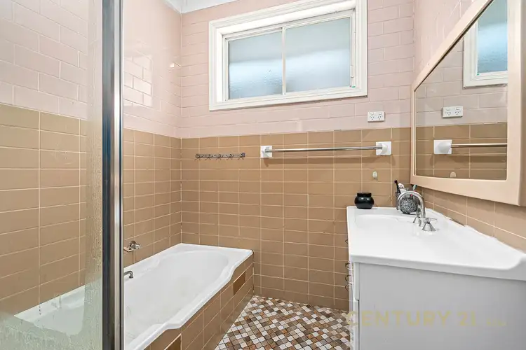 Sixth view of Homely villa listing, 4/83 Beaconsfield Street, Bexley NSW 2207