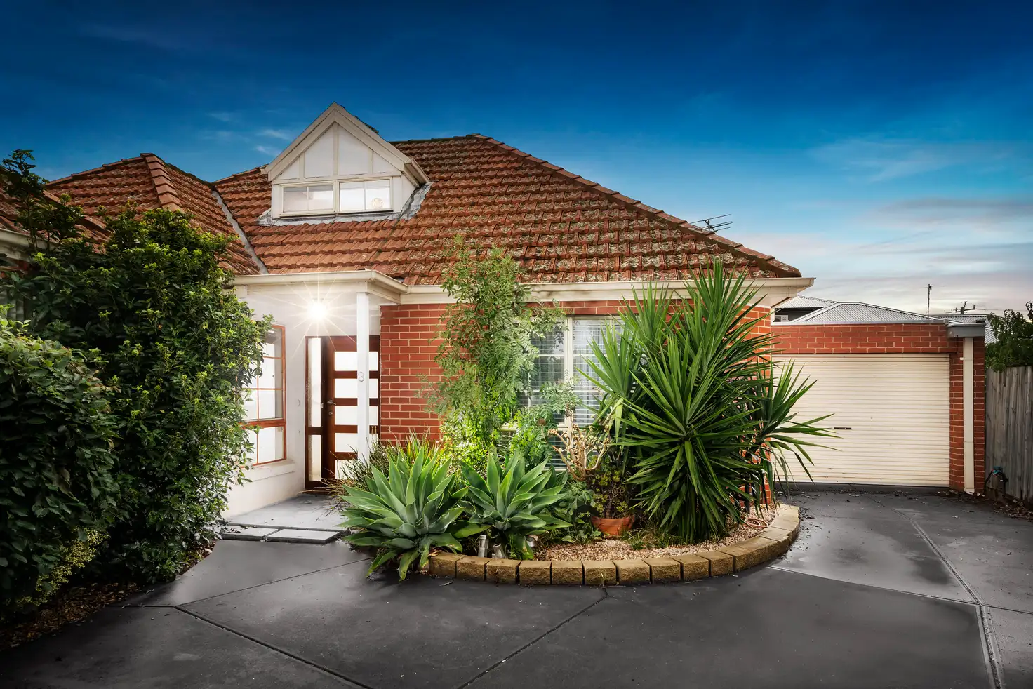 Main view of Homely unit listing, 3/10 Banksia Grove, Tullamarine VIC 3043