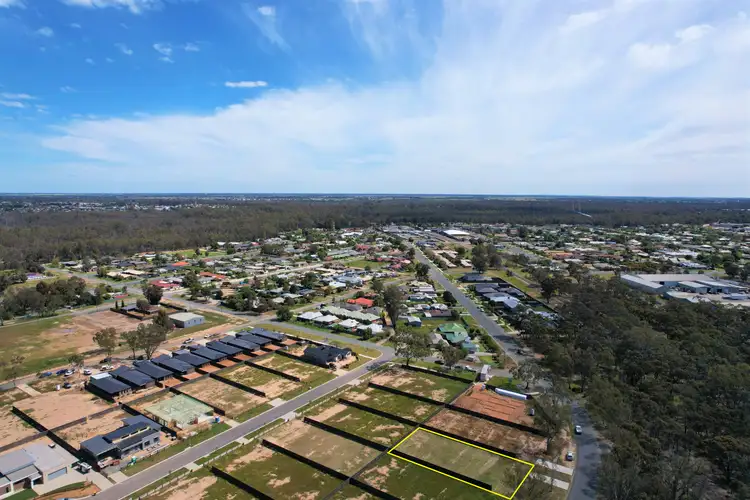 10 Holmes Street, Moama NSW 2731