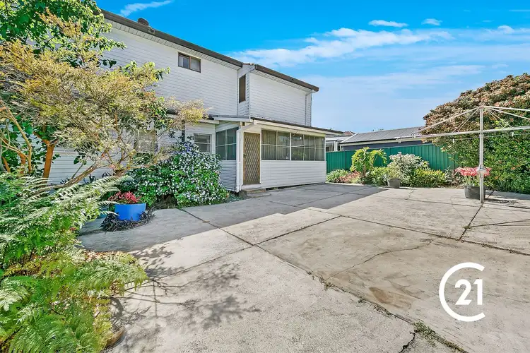 Fifth view of Homely house listing, 8 Federal Road, Seven Hills NSW 2147