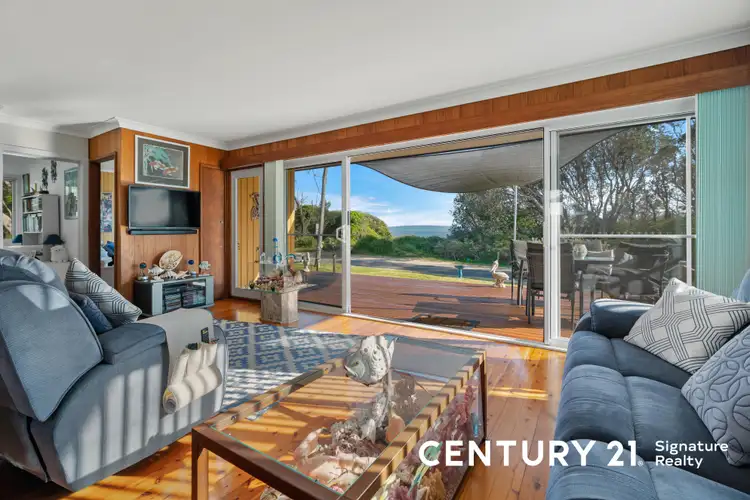 2 Warrain Crescent, Currarong NSW 2540