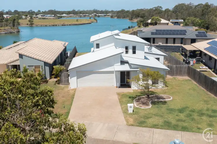 8 Clearwater Crescent, Toogoom QLD 4655