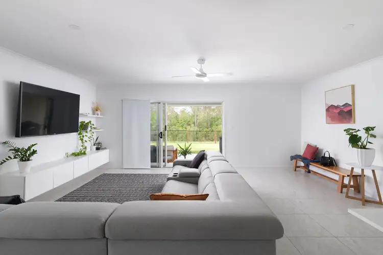 Seventh view of Homely house listing, 43 Cambridge Circuit, Southside QLD 4570