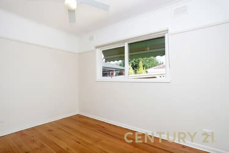 Fourth view of Homely unit listing, 1/10 Kingswood Crescent, Noble Park North VIC 3174