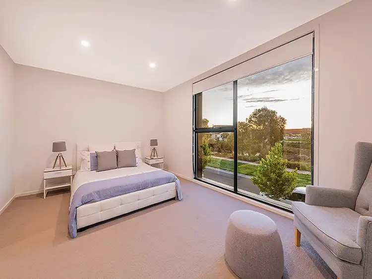 Fifth view of Homely house listing, 18 Parkdale Drive, Lyndhurst VIC 3975