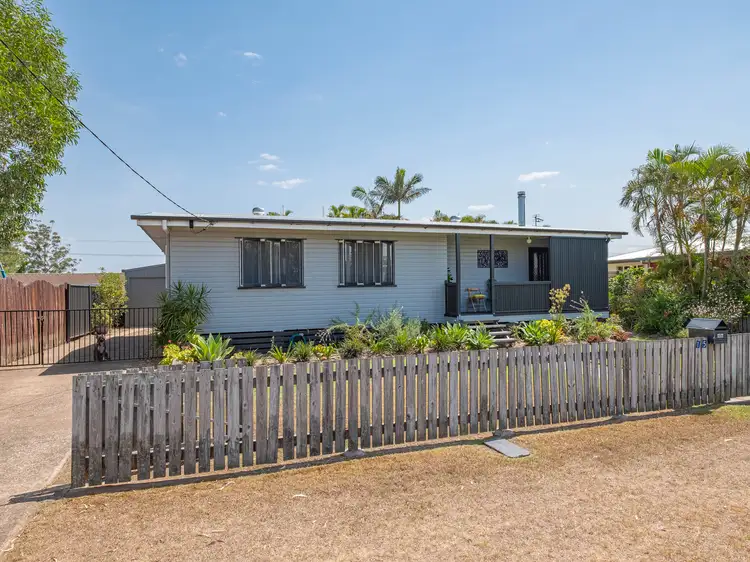 15 Neil Street, Southside QLD 4570