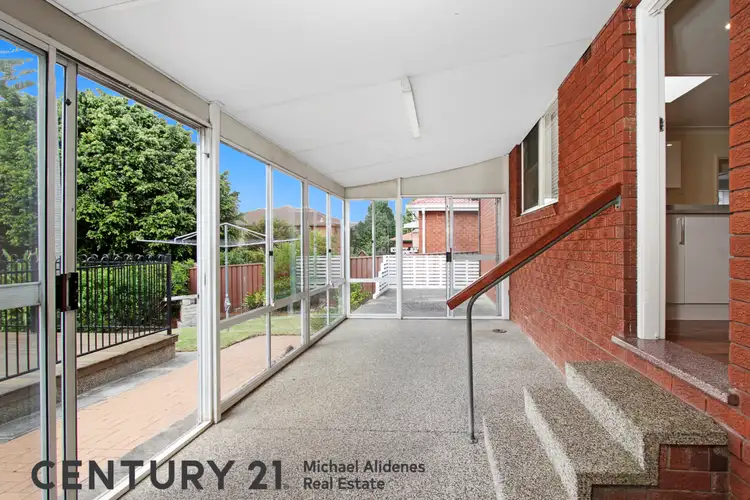 Sixth view of Homely house listing, 2 Katrina Place, Roselands NSW 2196