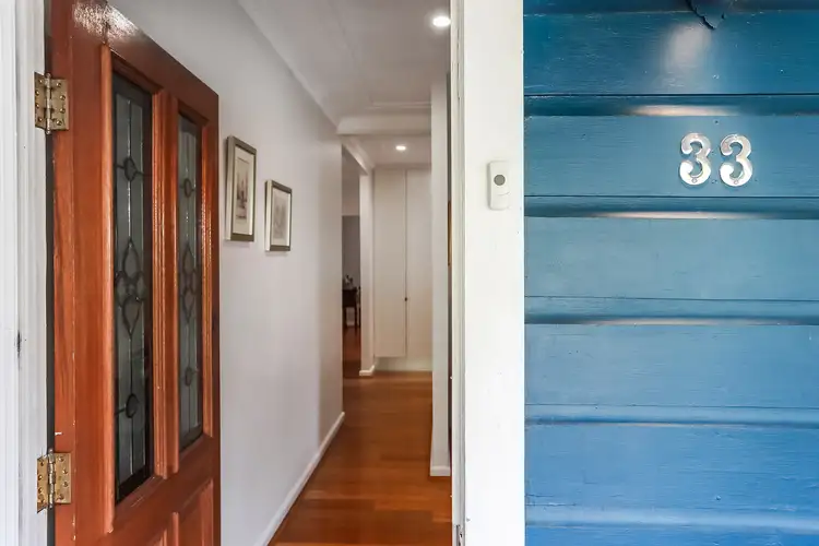 33 Trevelyan Street, Botany NSW 2019