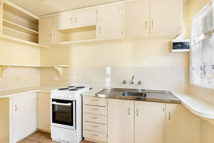 10/27 Wright Street, Henley Beach SA 5022