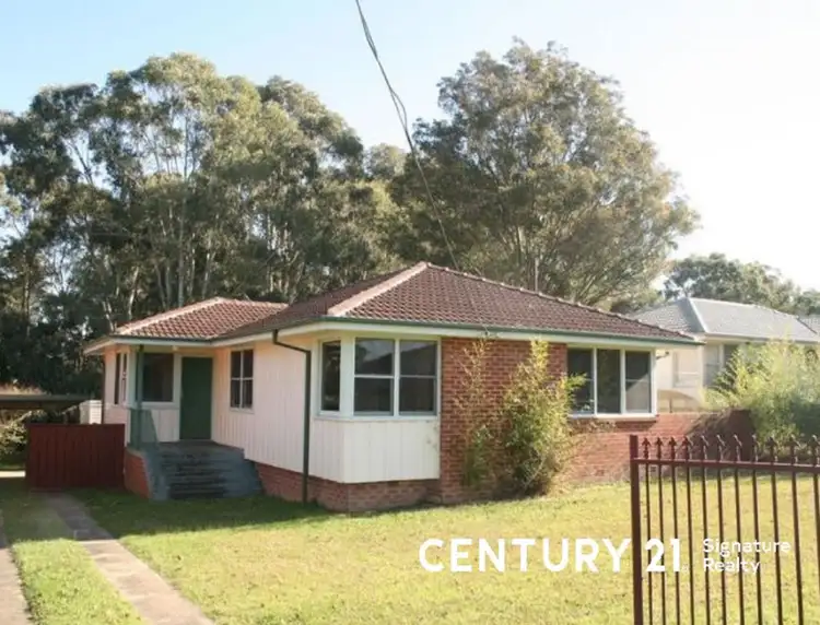 15 Queenborough Street, Nowra NSW 2541